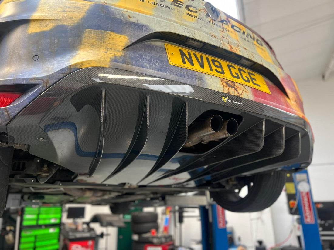 KTR Megane 4RS Carbon Rear Diffuser (Due Mid AUGUST)