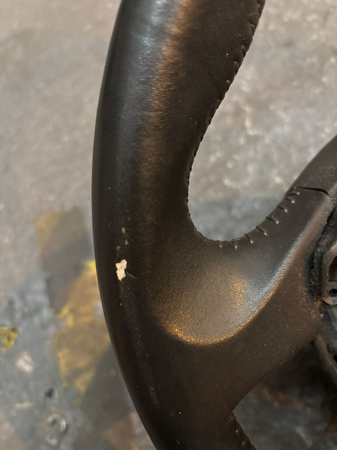 Genuine Renault Clio MK3 197 Cup Steering Wheel-USED